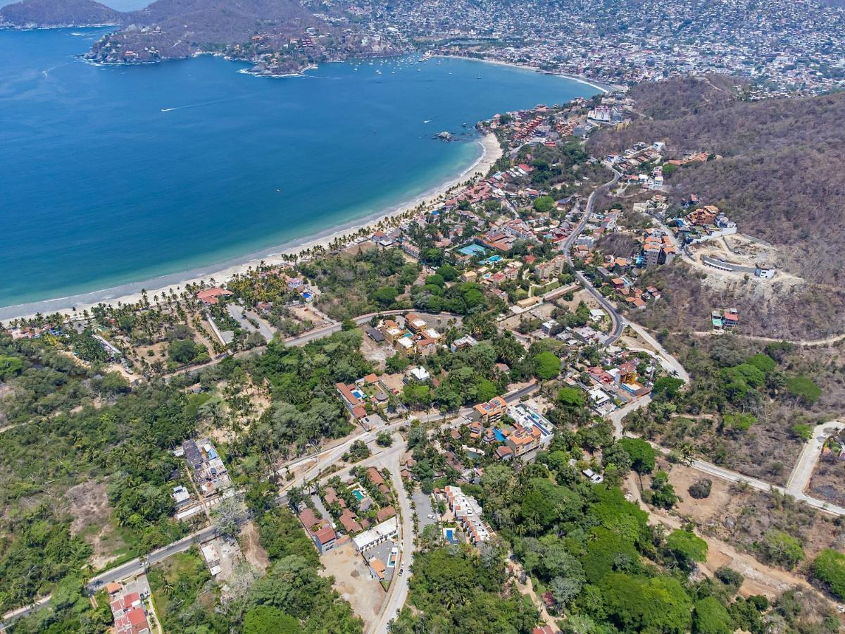 Hotel Casa Victoria Сиуатанехо Экстерьер фото