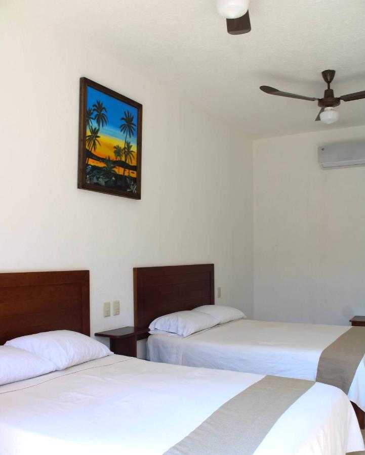 Hotel Casa Victoria Сиуатанехо Экстерьер фото